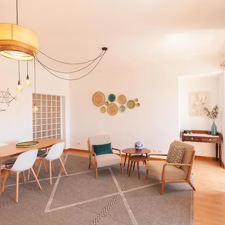 Flh Alfama Flat With River View * Лиссабон